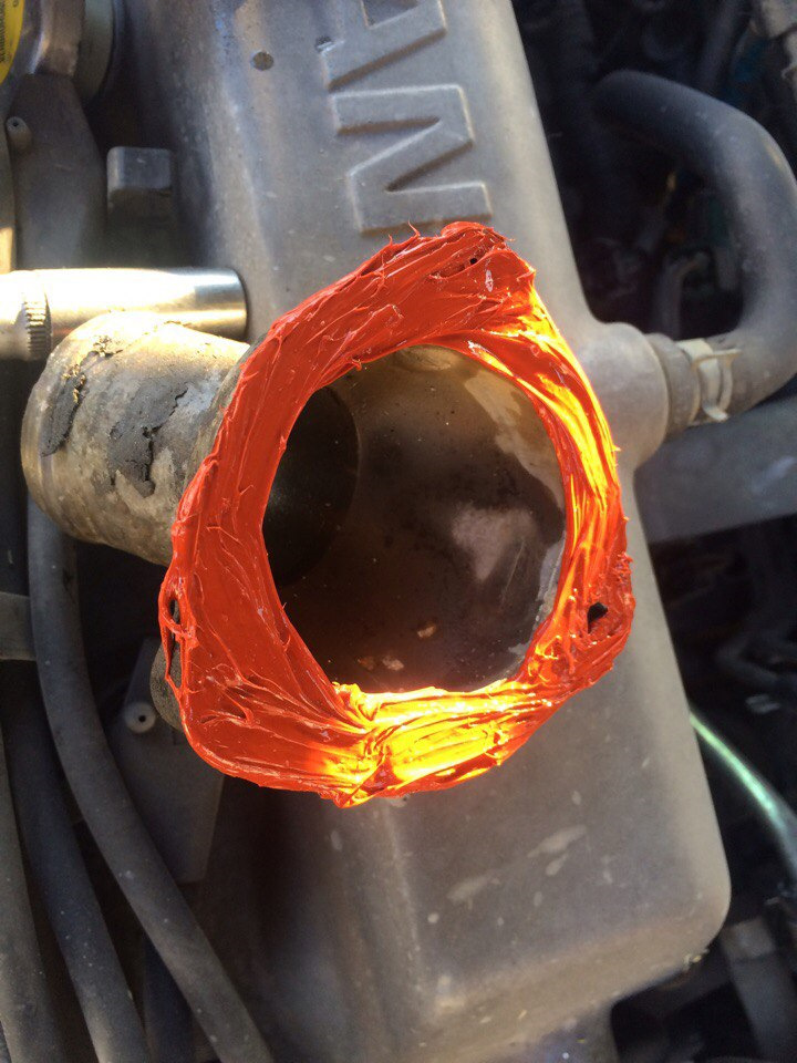 Замена термостата вместе с Антифризов — Nissan Bluebird (U14), 1,8 л ...