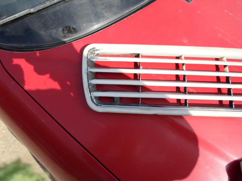 снятие хрома с решотки — Audi 90 (B4), 2,2 л, 1992 года | своими руками ...