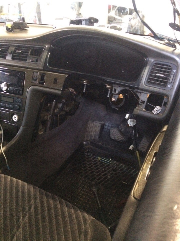 По ком стучит колонка рулевая? — Toyota Chaser (100), 2 л., 1996 года ...