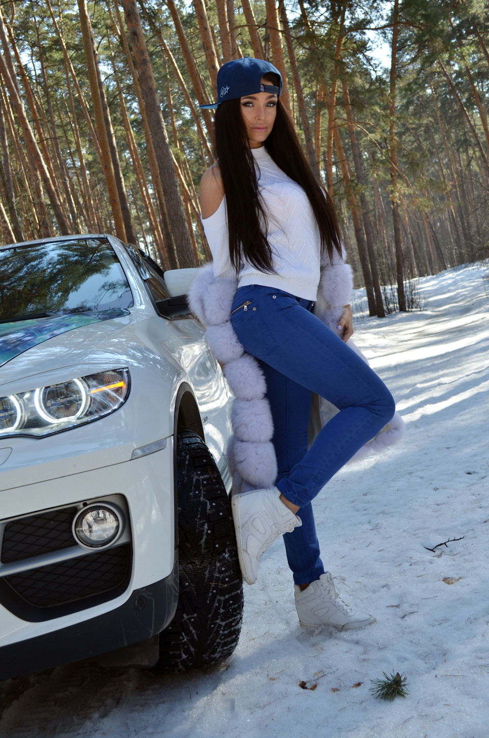 BMW x6 girl