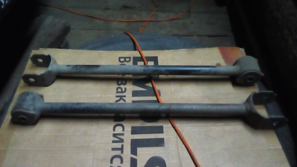 Часть 2) Задняя подвеска⚒ Замена втулок стабилизатора + замена ...