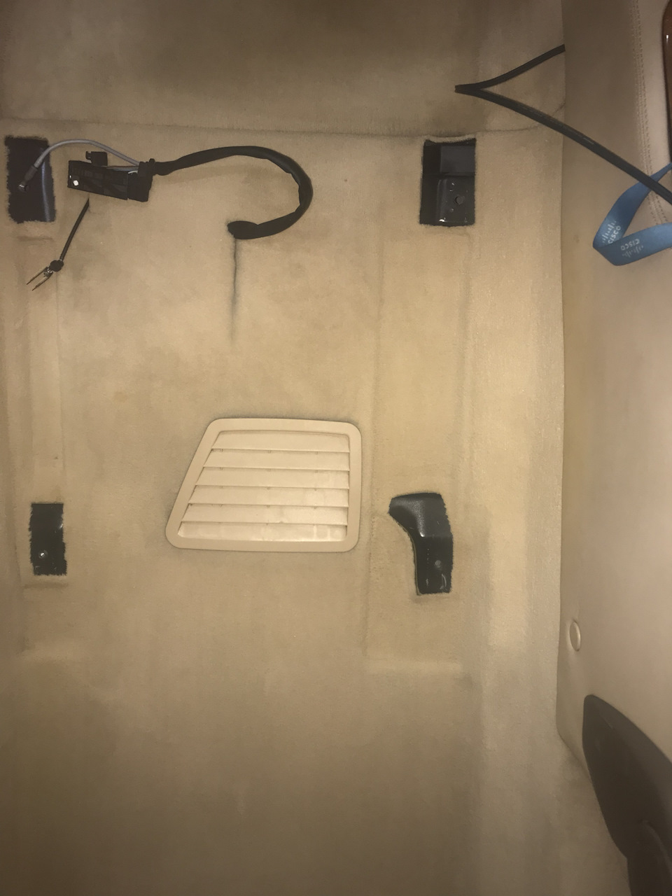 Фото в бортжурнале Mercedes-Benz S-Class (W220)