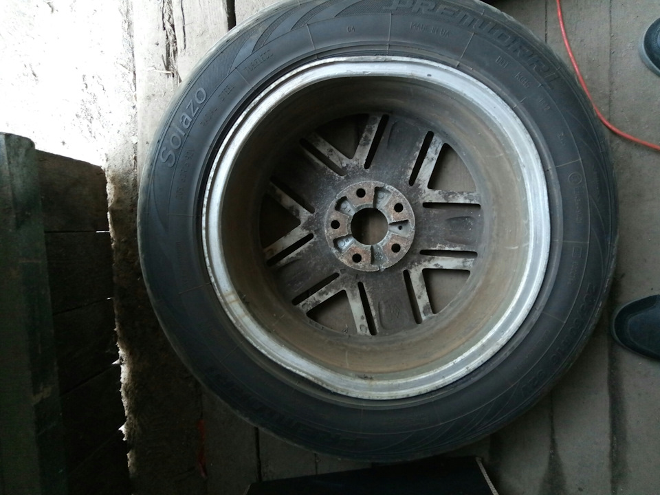 Квадратные колёса — Renault Laguna II, 1,9 л, 2001 года | колёсные ...