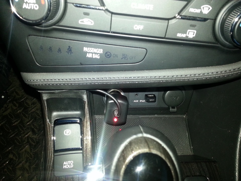 ВидеоРегистратоР и как можно спрятать провода. — KIA Optima (3G), 2,4 л ...