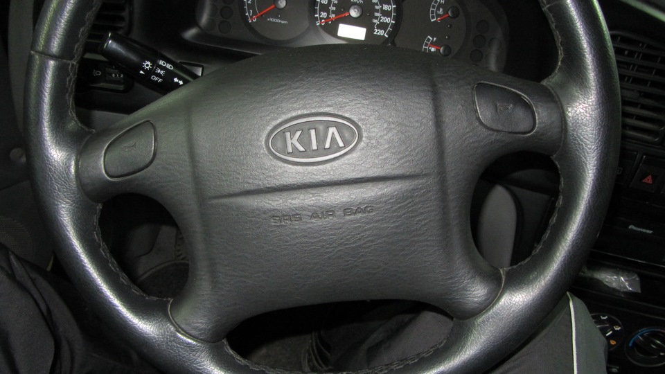 Dashboard (Kia Spectra 2000-2009: General information: Vehicle device)