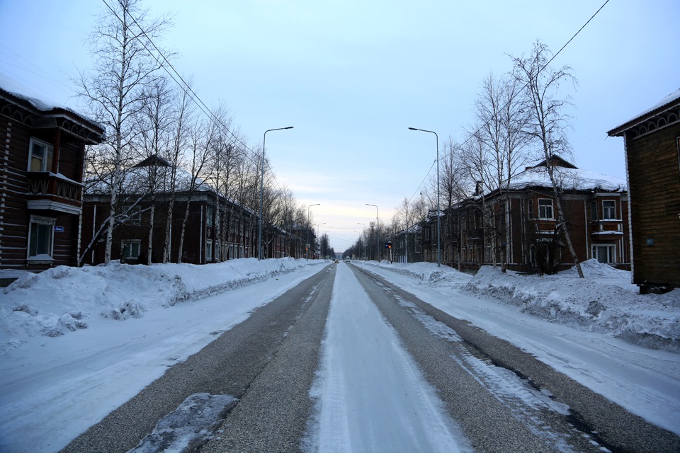 Погода в городе инта. Инта Республика Коми. Парк культуры и отдыха Инта. Город Инта бараки. Инта панорама города.