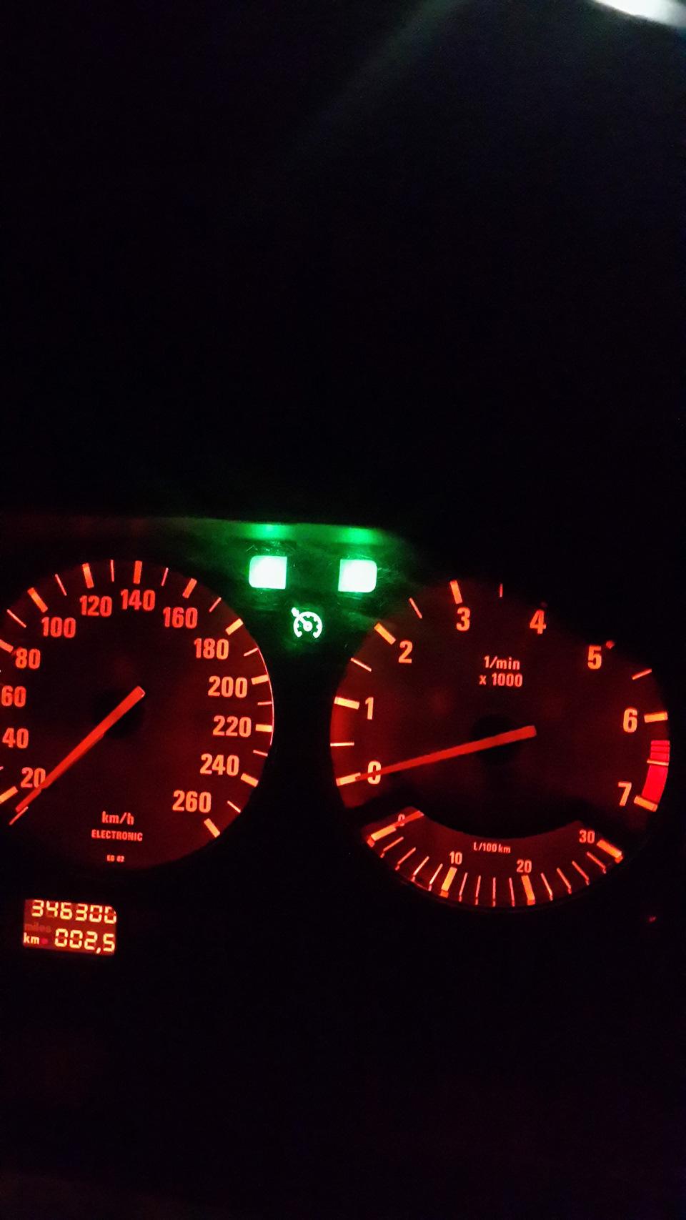 Индикатор включения круиз контроля — BMW 5 series (E34), 2,5 л, 1994 ...