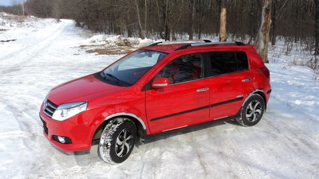 Geely MK Cross бензиновый 2012 | на DRIVE2