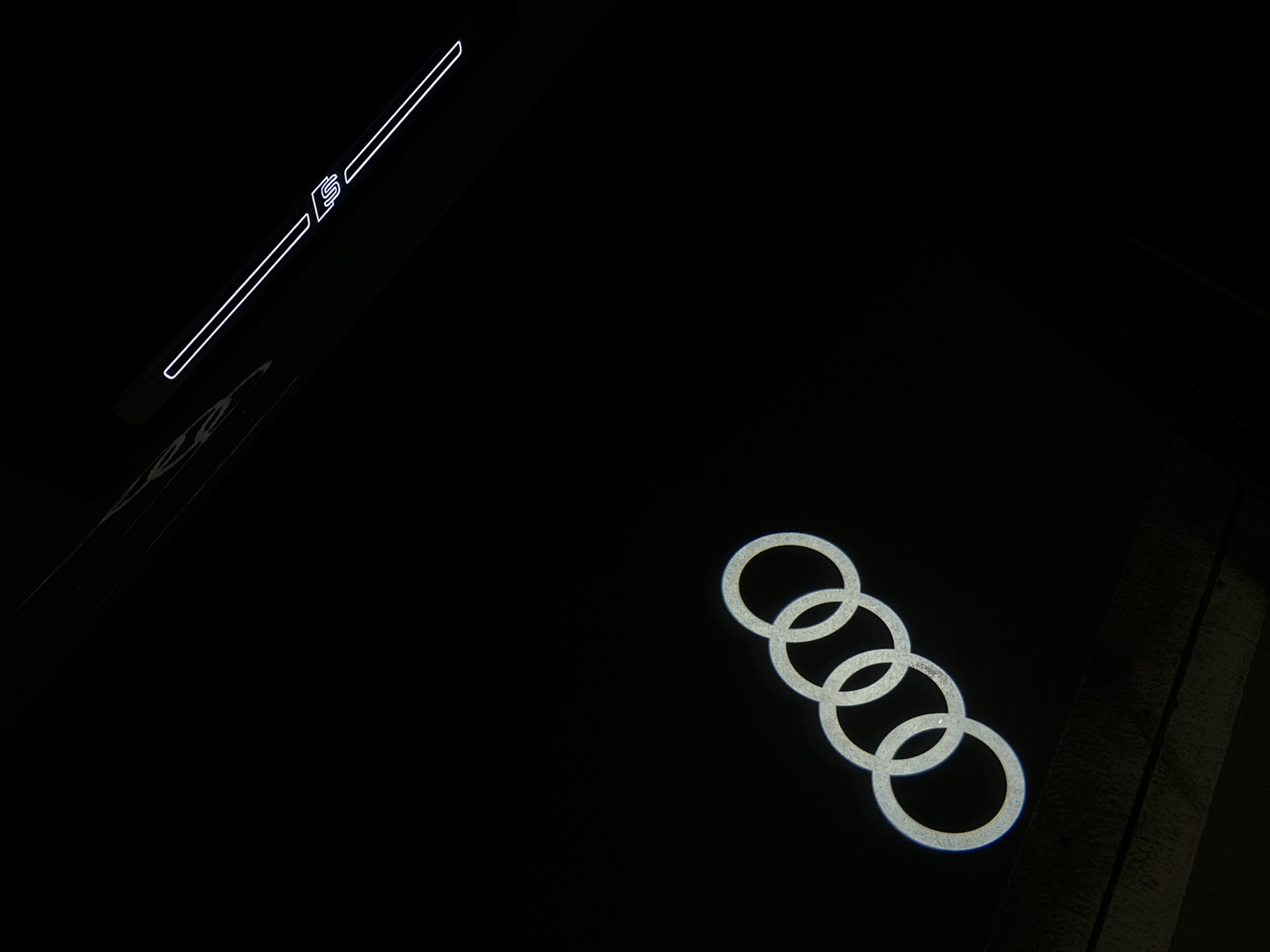 Фото в бортжурнале Audi Q5 (2G) Фото в бортжурнале Audi Q5 (2G)