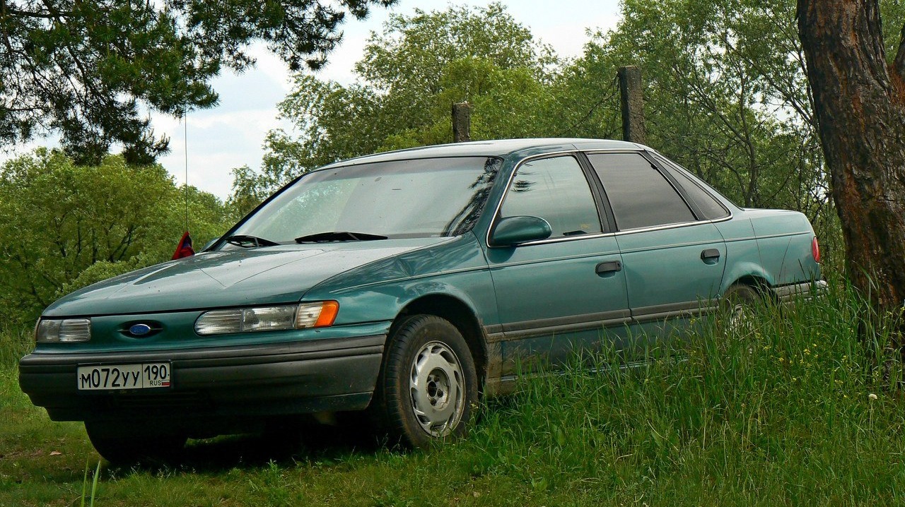 Ford Taurus (2G) 3.0 бензиновый 1992 | 