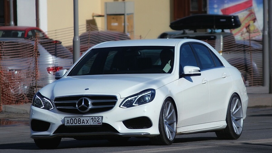 Бандитский Mercedes Benz e63 AMG