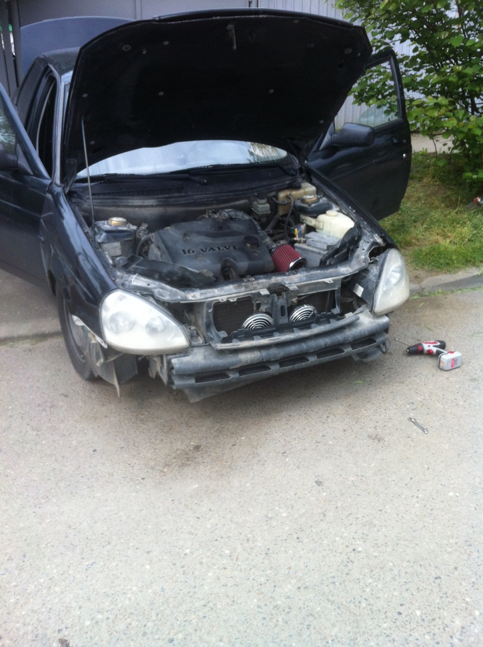Новый бампер "рестайл" — Lada Приора седан, 1,6 л, 2007 года | запчасти ...