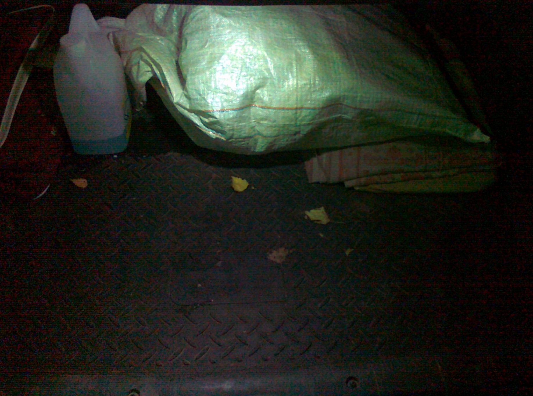 Улучшаем свет в салоне — Peugeot 206 Sedan, 1,4 л, 2008 года | тюнинг ...