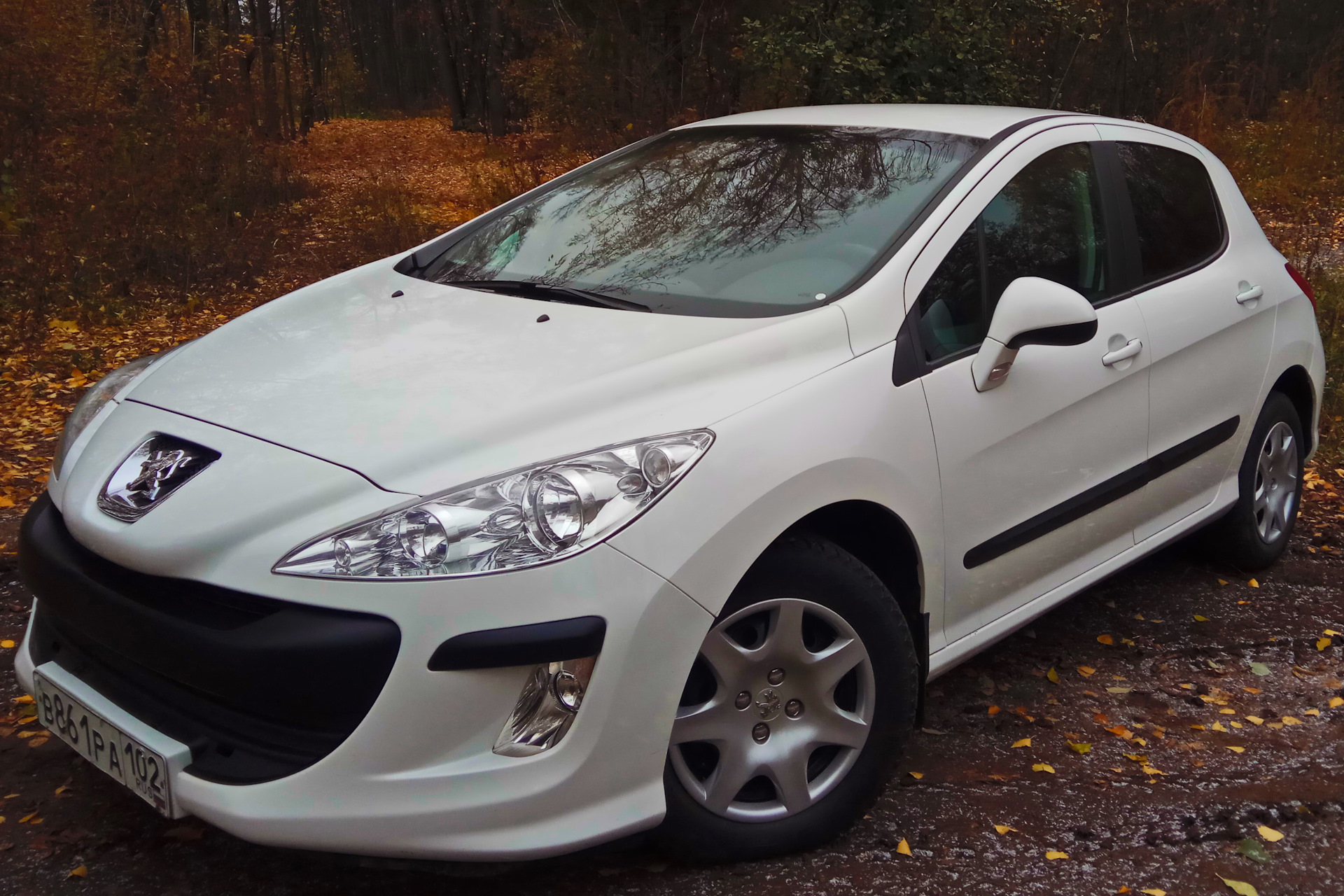 Peugeot 308 фото