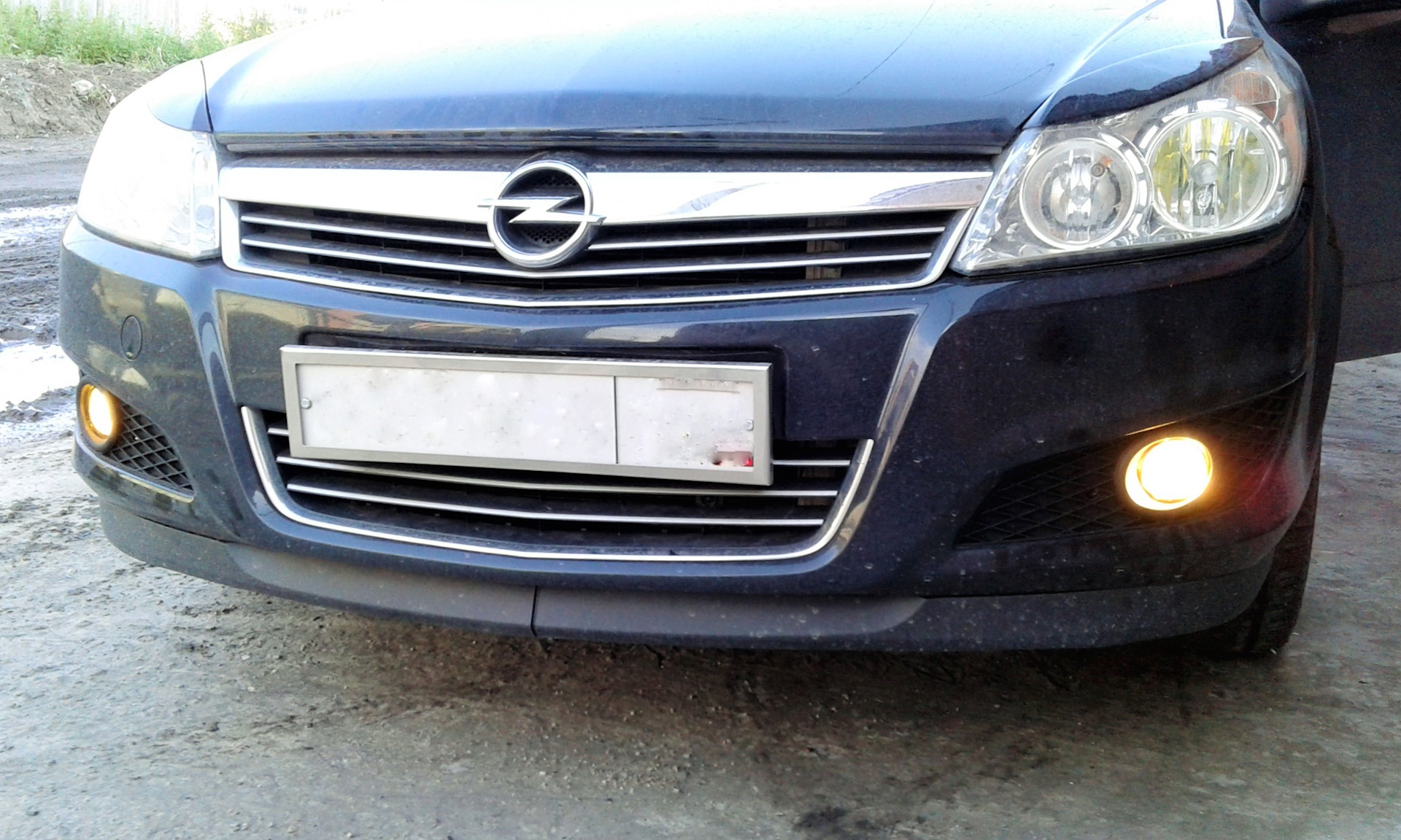 Установка ПТФ. — Opel Astra H, 1,6 л, 2011 года | аксессуары | DRIVE2