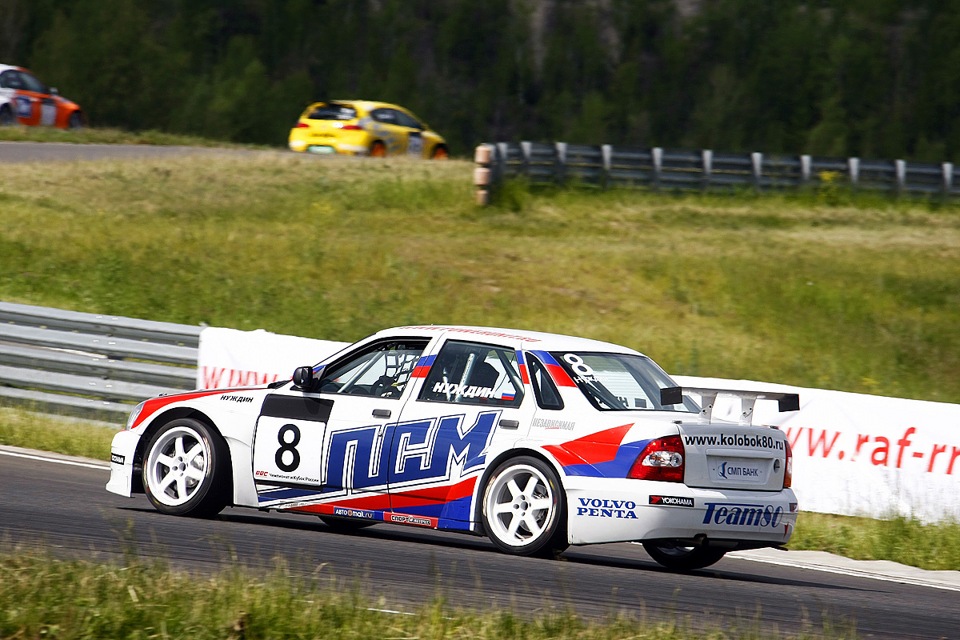 Замена 4-й подряд помпы, покраска крепления ФНС, молибден в КПП и фотки ...