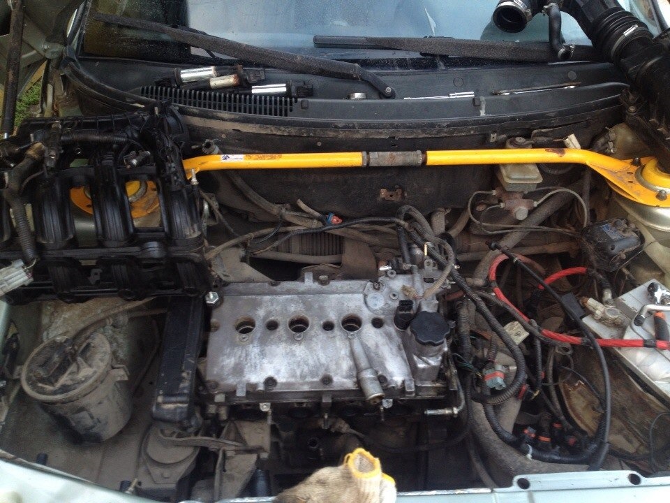 Замена прокладок (колечек) на форсунках — Lada 21124, 1,6 л, 2006 года ...