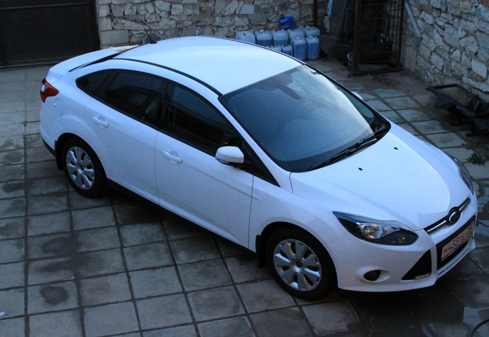 Ford Focus 3 седан белый 2012