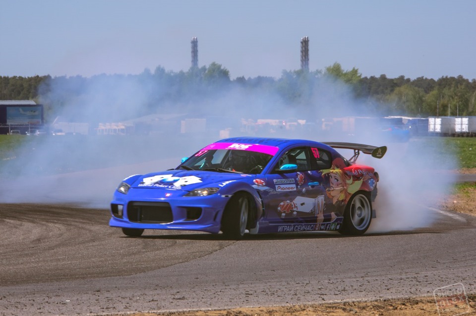 Mazda rx8 Drift