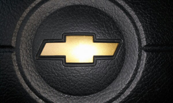 Chevrolet logo 2004