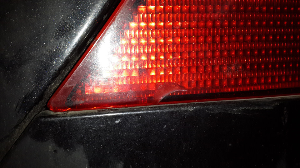 Вода в трюме — Volkswagen Golf Mk4, 1,6 л, 2002 года | поломка | DRIVE2