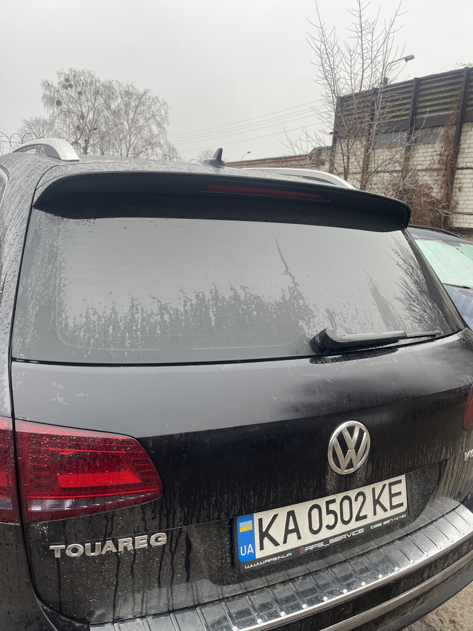 Затонировал всю по кругу — Volkswagen Touareg (2G), 3 л, 2015 года ...