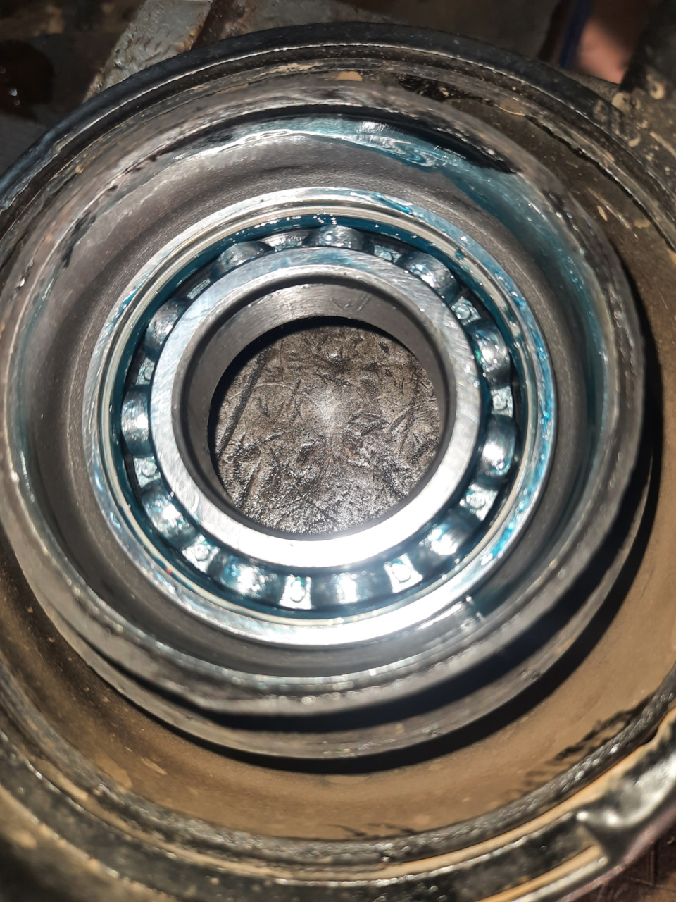 Подвесной подшипник карданного вала — Toyota Mark II (110), 2,5 л, 2000 ...