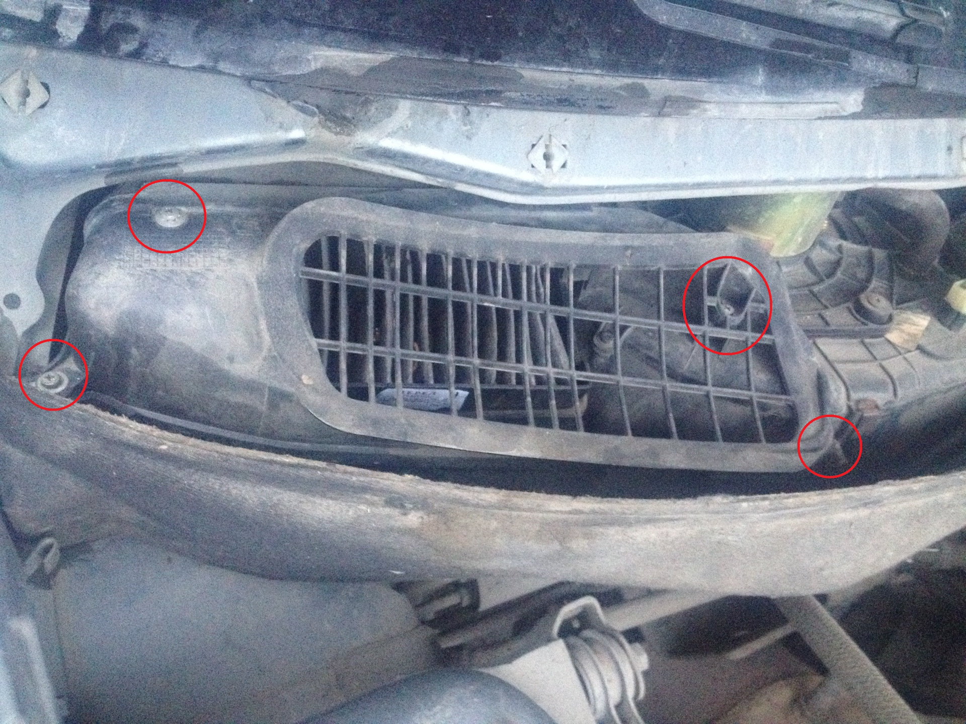 Где находится салонный фильтр приора 1 угольный салонный фильтр ПРИОРА - Lada Приора хэтчбек, 1,6 л, 2011 года своими р