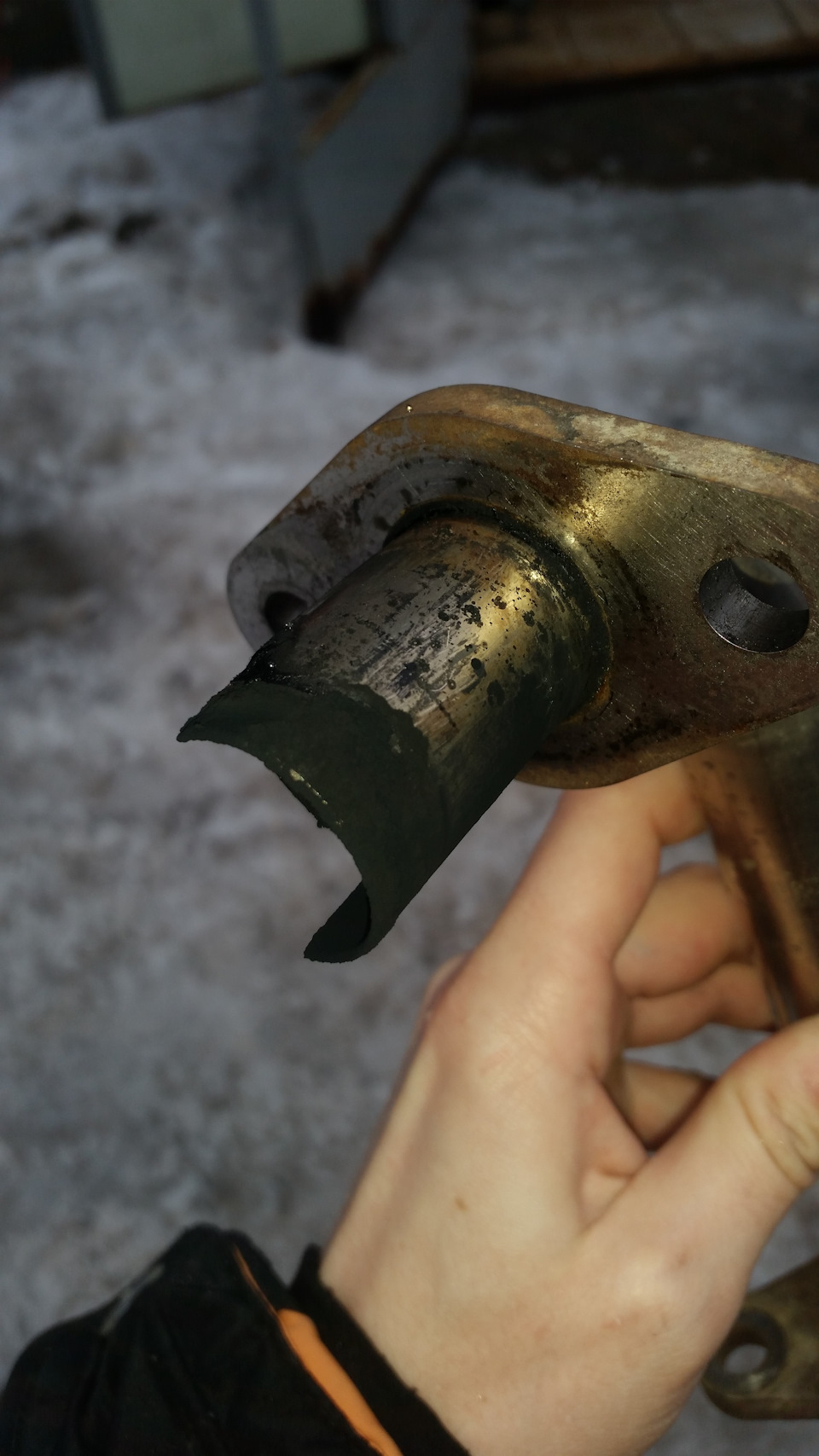 маслоотделитель хундай/киа и возврат ЕГР — Nissan NP300, 2,5 л, 2008 ...