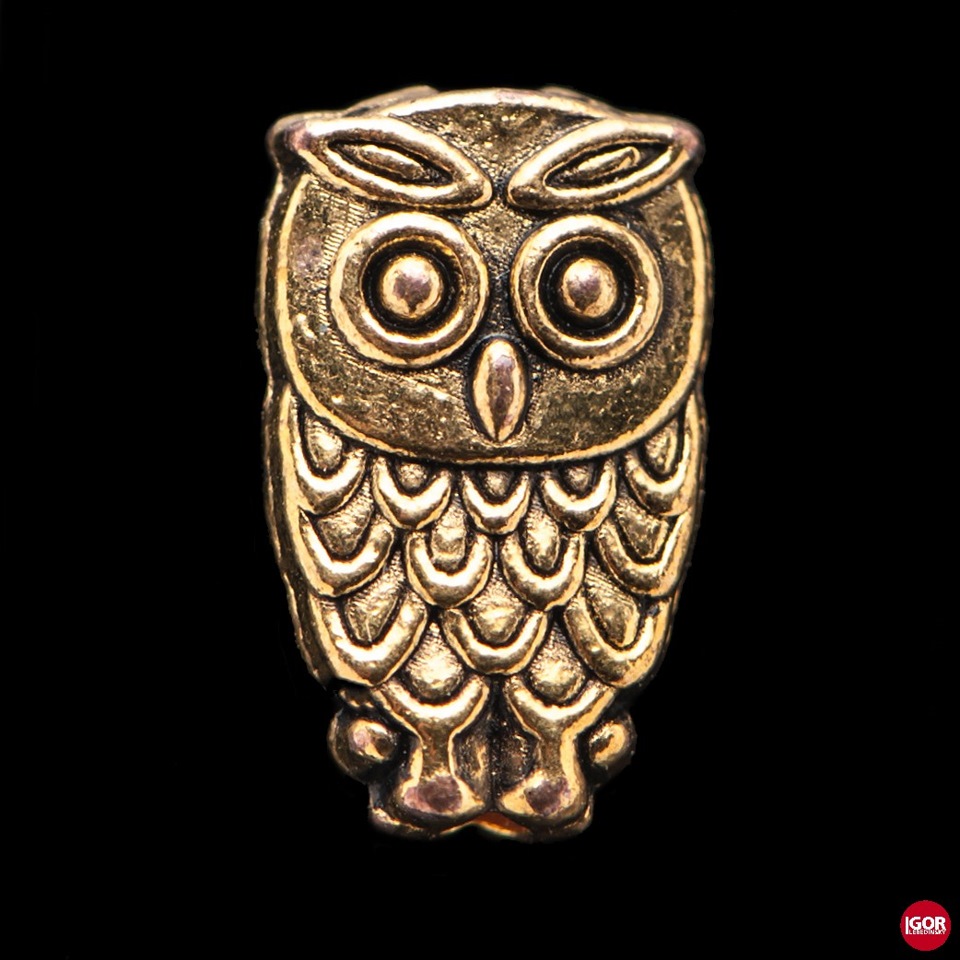Статуэтка совы золотистая. Золотая брошь сова. Золотая сова брюнн. Золотая брошь сова. Головоломка сова 3d.