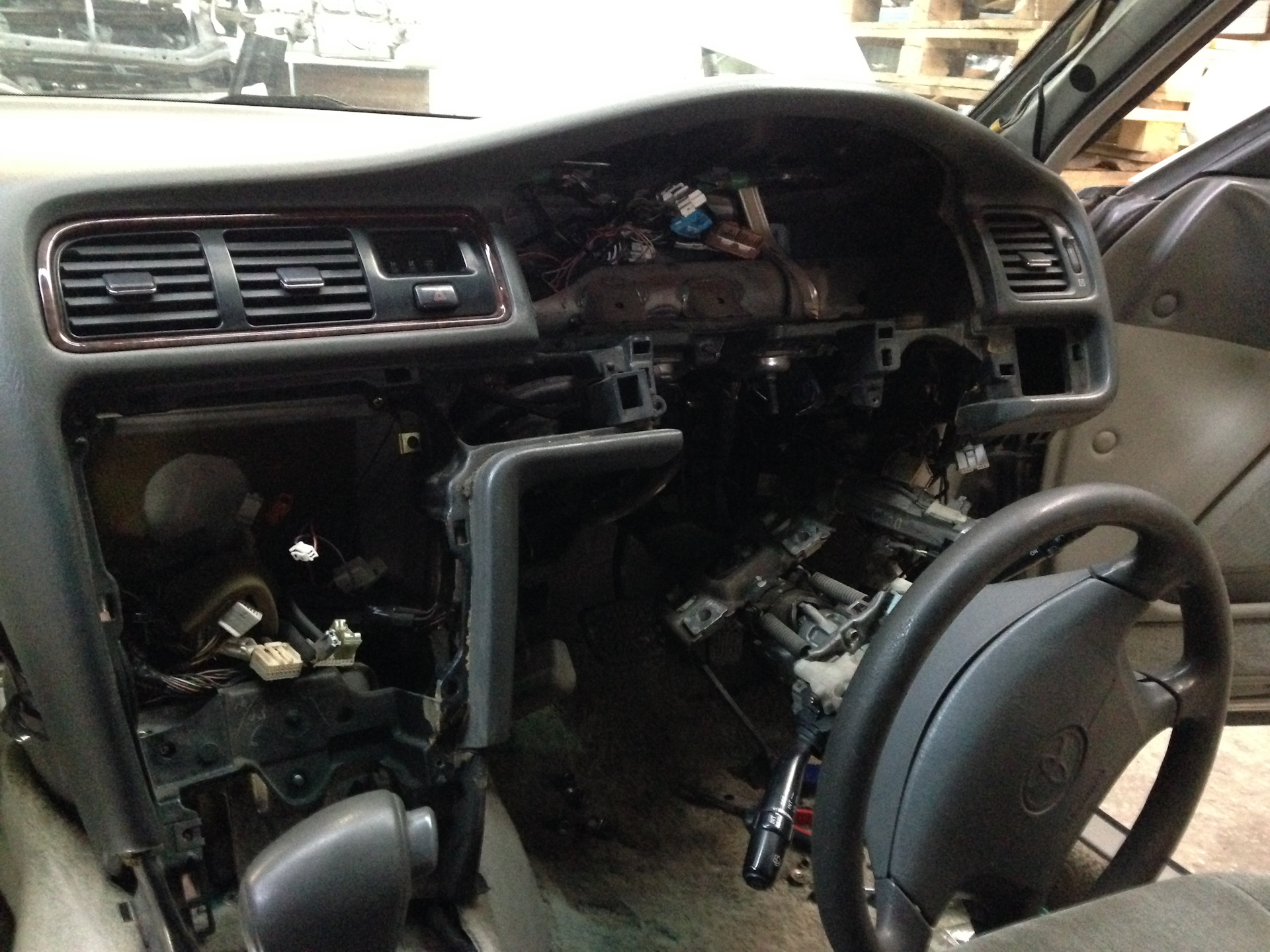 Как снять радиатор печки марк 2 90 Замена радиатора печки - Toyota Mark II (100), 2,5 л, 1999 года своими руками DR
