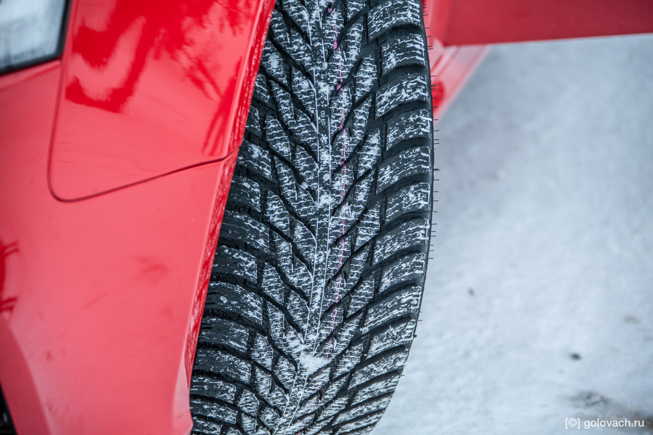 Nokian hakkapeliitta r3 xl. Хакапелита липучка r3. Нокиан хакапелита р3. Липучки Nokian r3. Goodyear ULTRAGRIP Ice+.