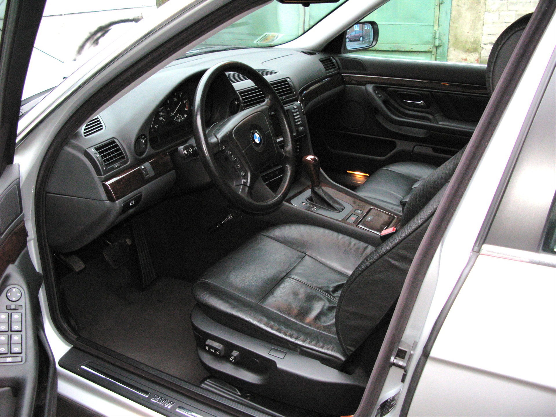    7-  38  BMW 7 series E38 28  2001      DRIVE2