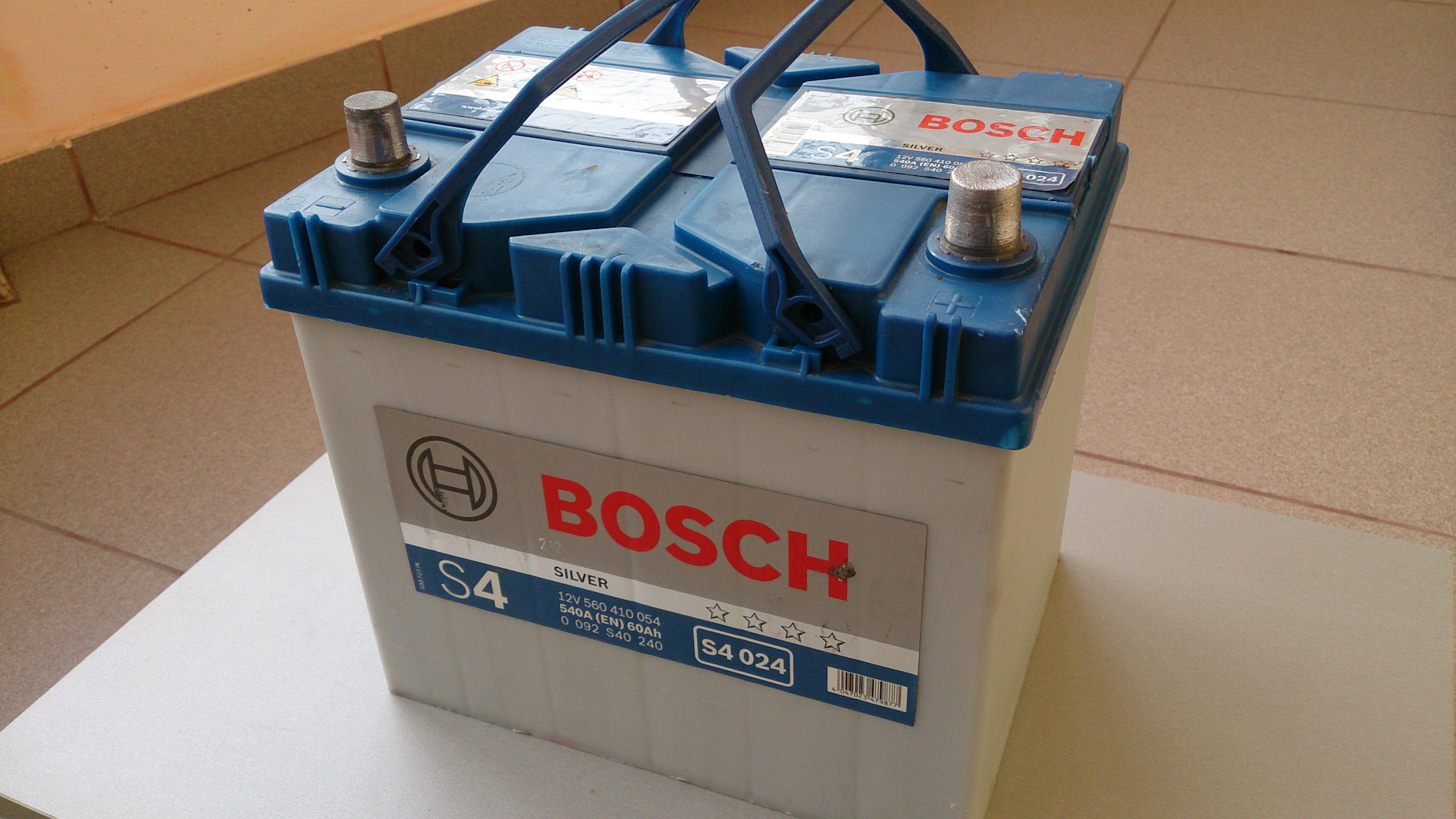 Аккумулятор bosch s4 004