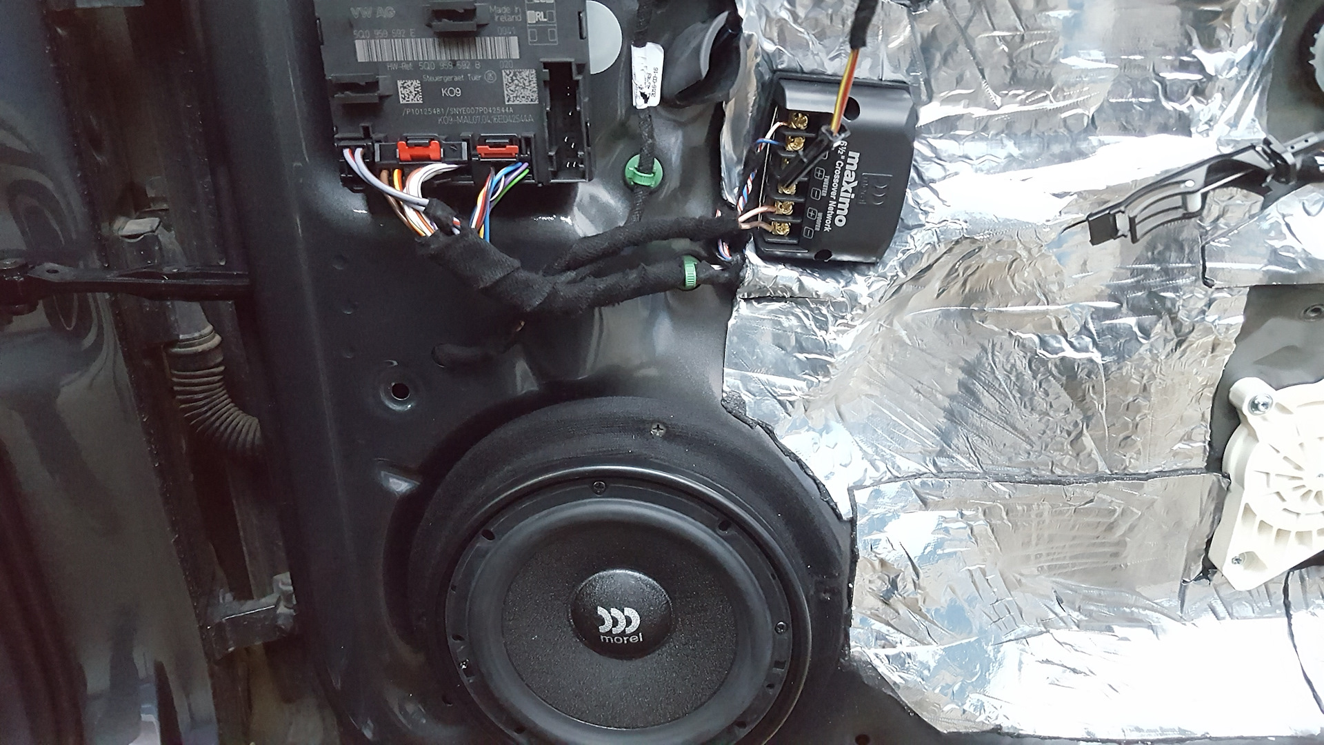 замена штатной аудиосистемы