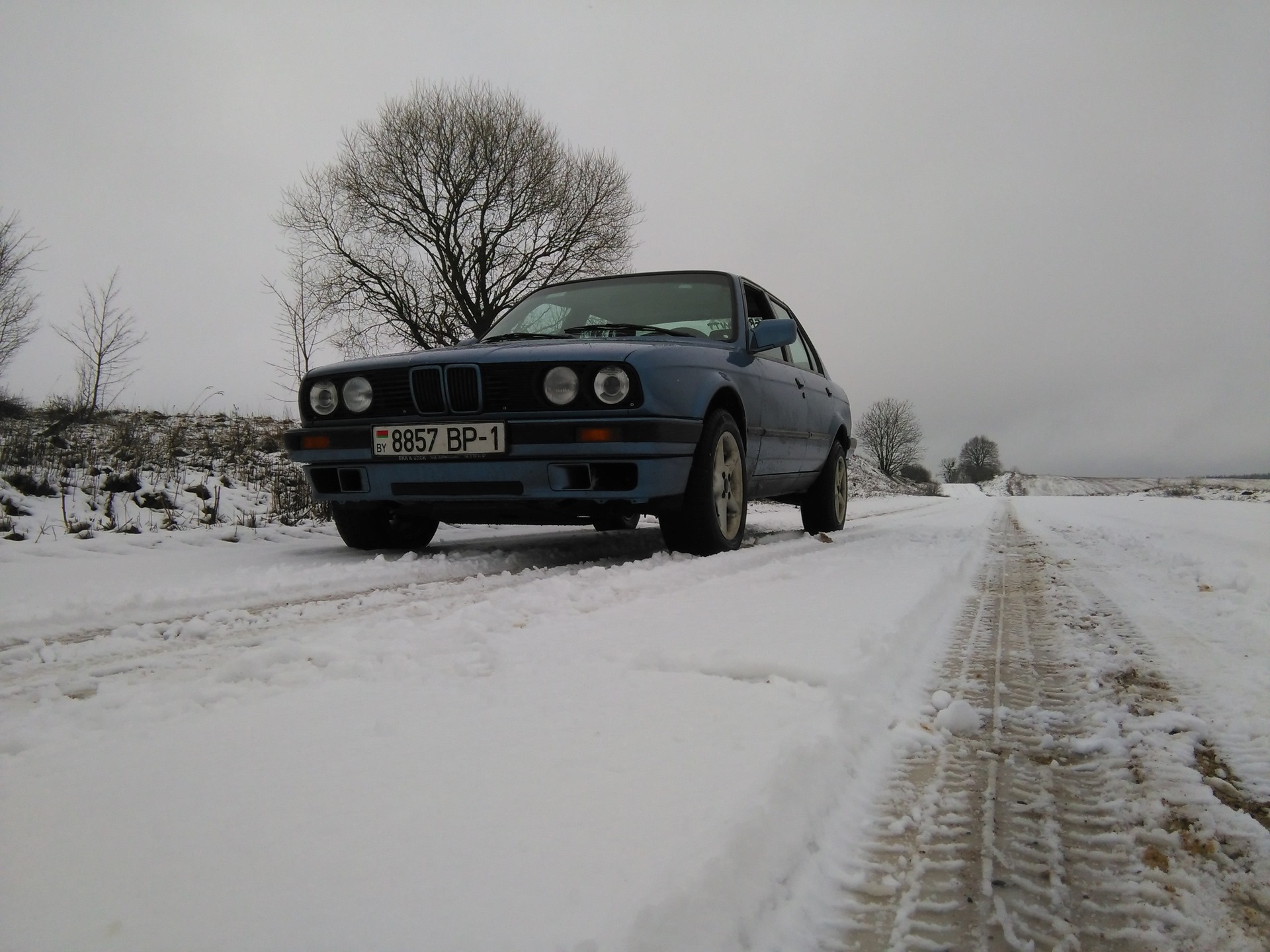 Bmw 5 e38. село бмв. Bmw z4 e85. машина бмв на природе. бмв в селе.