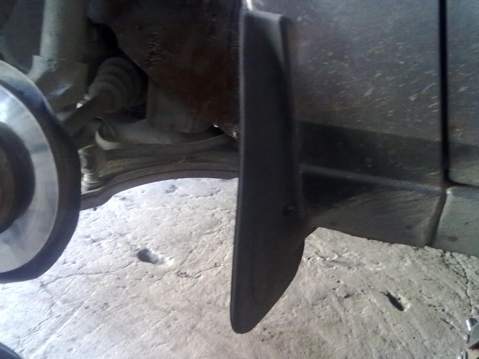 обновление + задние ставим подкрылки и брызговики — Opel Vectra A, 1,8 ...