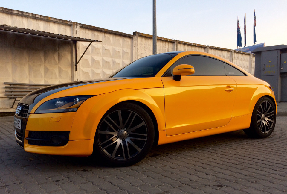 Audi TT r20