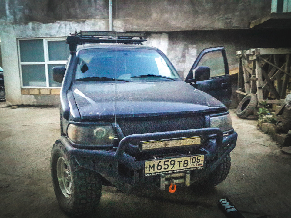 Мухобой в топку…(((( — Mitsubishi Montero Sport (1G)