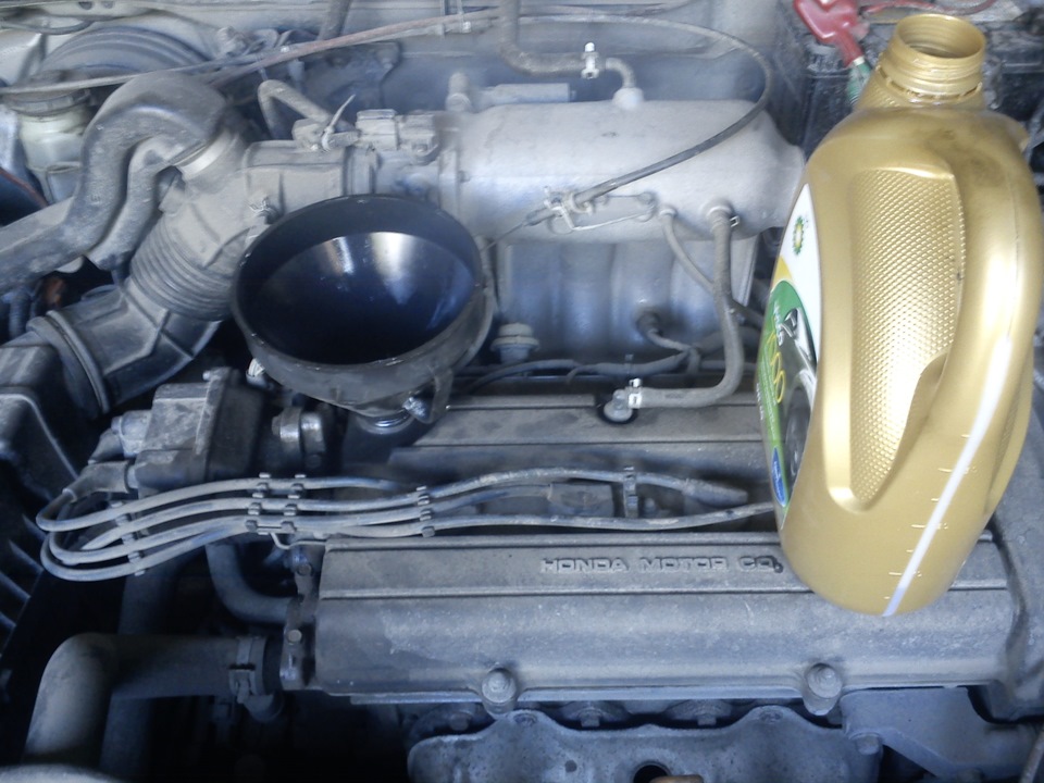 26. Замена масла и то что рядом — Honda CR-V (RD1, RD2), 2 л, 1998 года ...