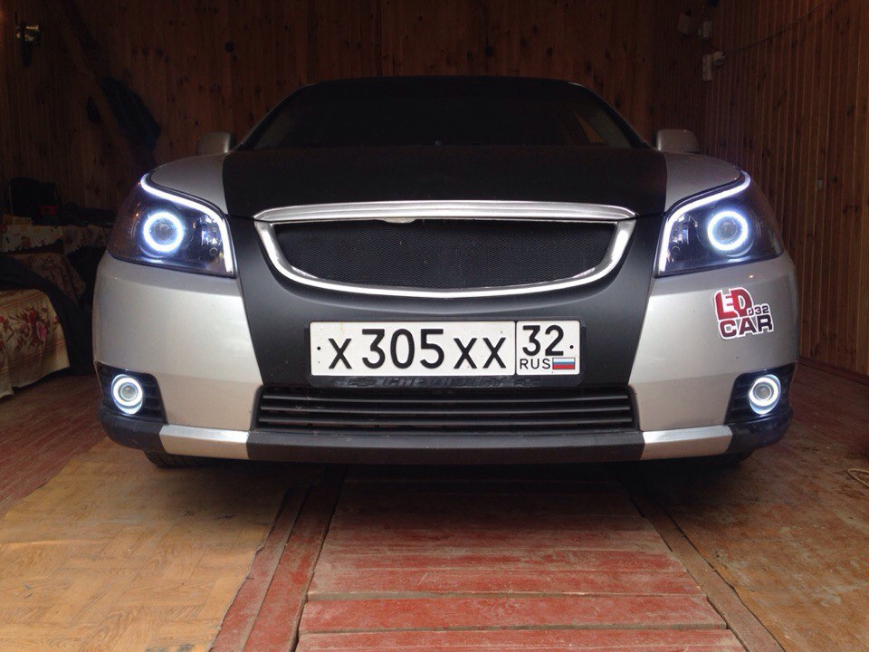 Chevrolet Epica установка ангельских глазок СОВ и гибких дневных ...