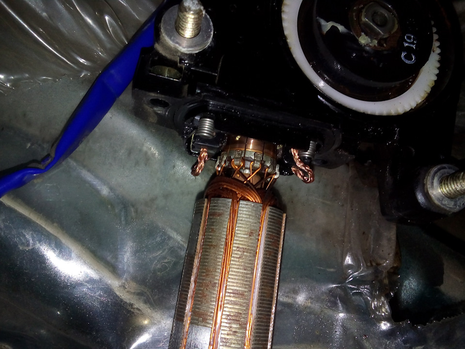 Сам якорь. — KIA Sportage (1G)