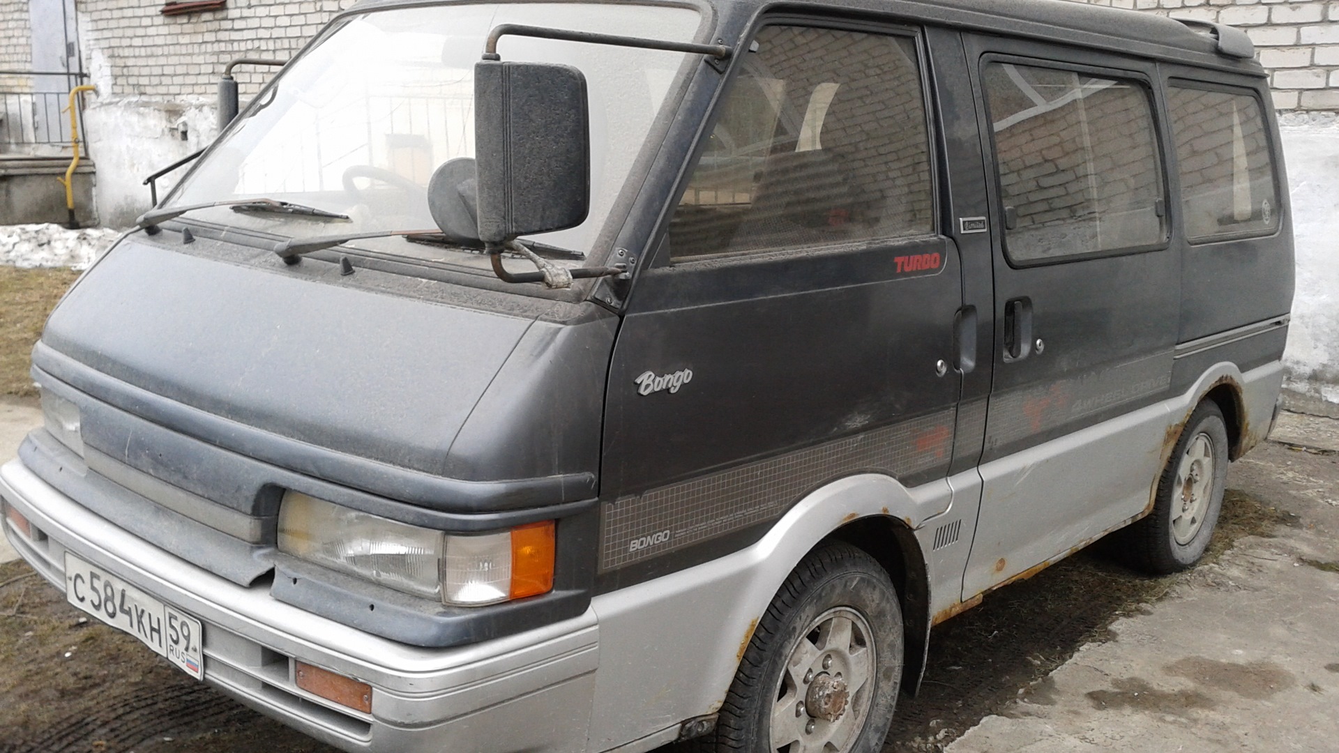 mazda bongo 1989