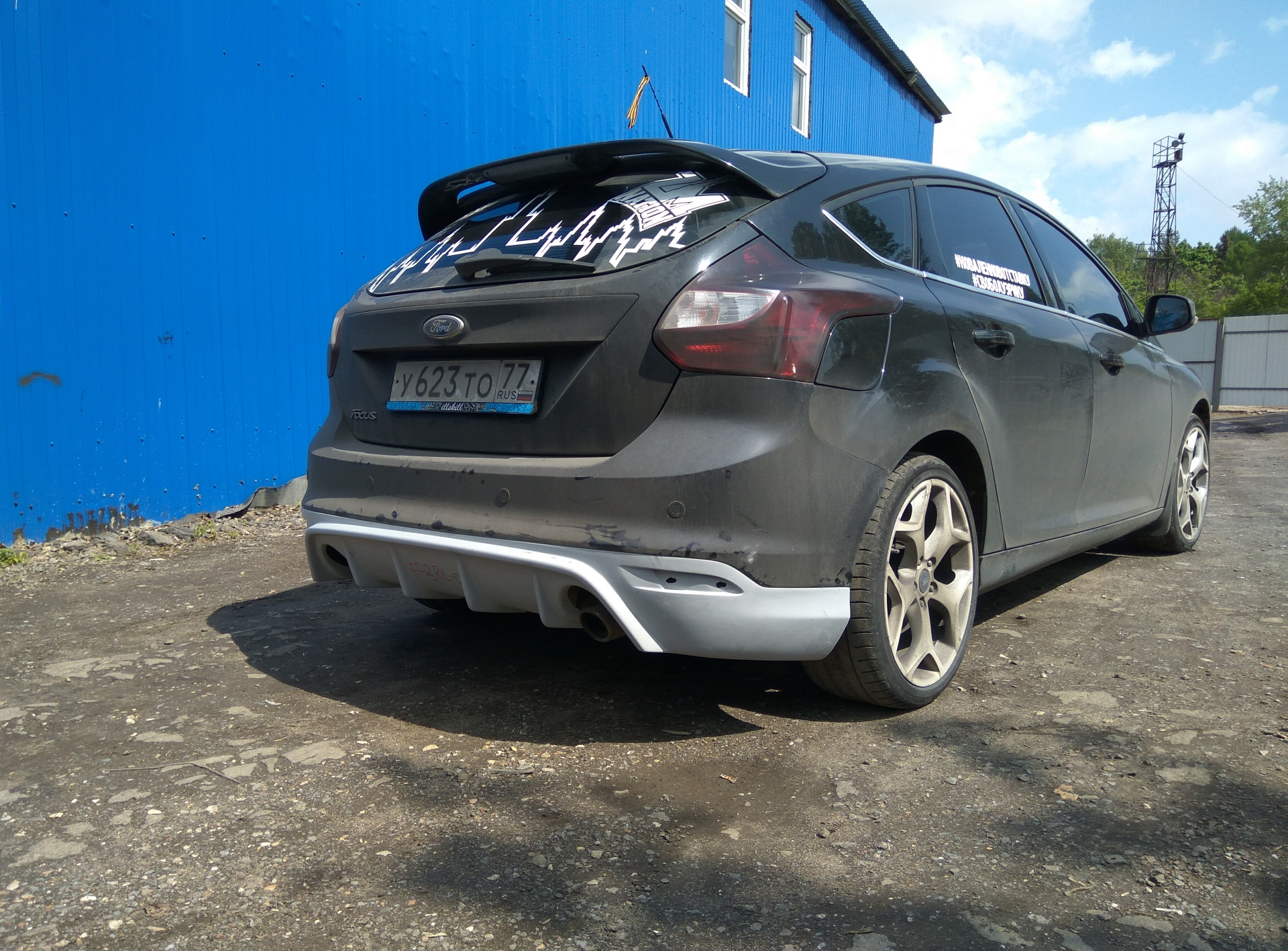 Диффузор заднего бампера ford focus 3. Форд фокус 3 хэтчбек задний диффузор. Ford focus st mk3. Диффузор заднего бампера ford focus 3. Задний диффузор форд фокус 2 седан.