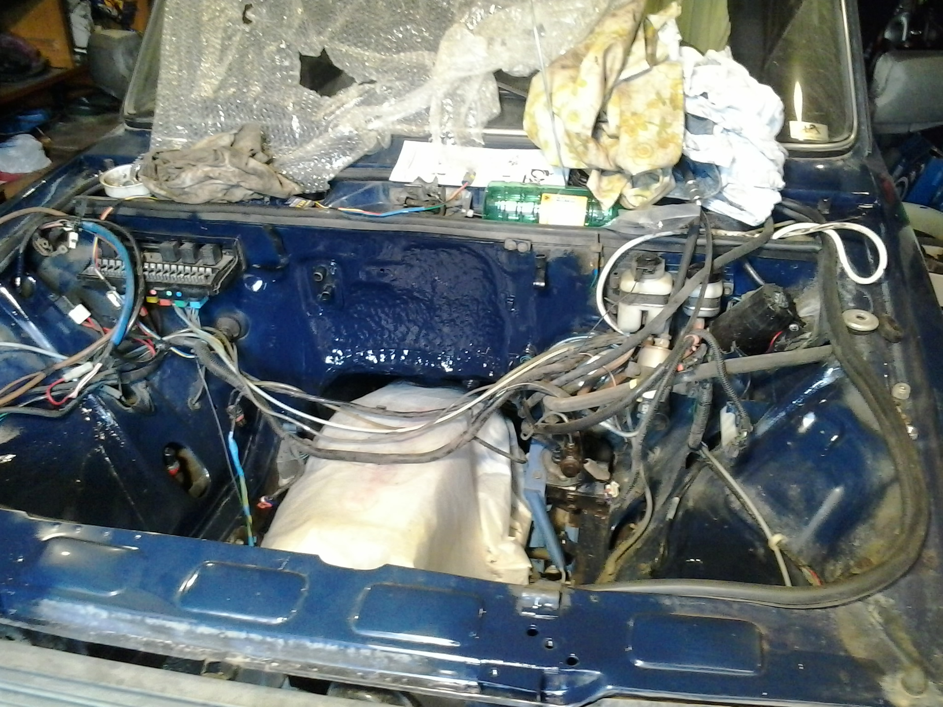 Как выровнять вал электродвигателя. Как выпрямить вал. Выправить вал электродвигателя своими руками. Лада приора 126 мотор. Как выровнять двигатель.