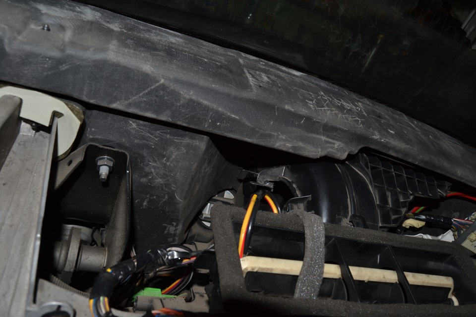 Фото в бортжурнале Volvo S80 (2G)