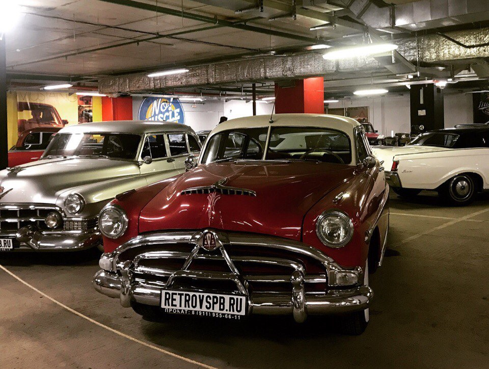 Где выставка ретро автомобилей. Retro car show Питерленд. Музей ретро автомобилей Иркутск. Музей ретроавтомобилей Retro car show. Рогожский вал 9/2 музей ретро автомобилей.