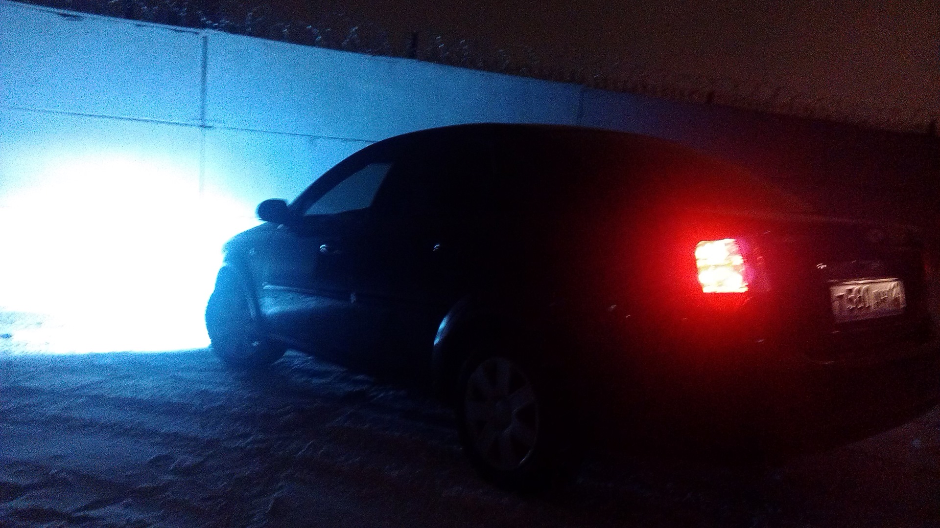 Шевроле ксенон. Ксенон на Лачетти седан. Chevrolet Lacetti седан ночью. Шевроле Лачетти седан зима ночь. Chevrolet Lacetti 2008 зима в ночном году.