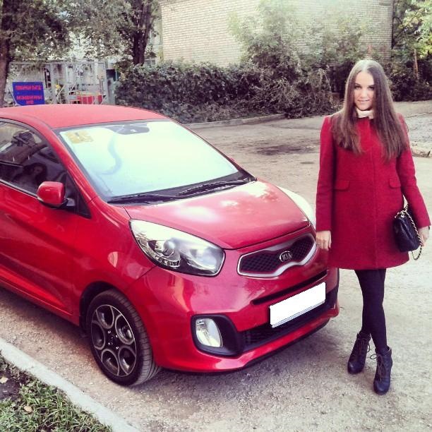 Kia Picanto and girl