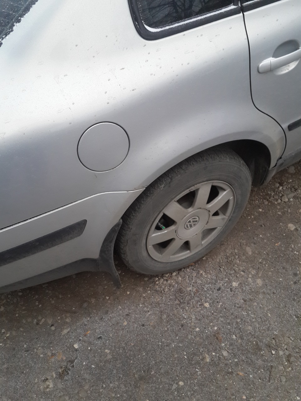 Колпачки показывающие давление в шинах — Volkswagen Passat B5, 1,8 л ...